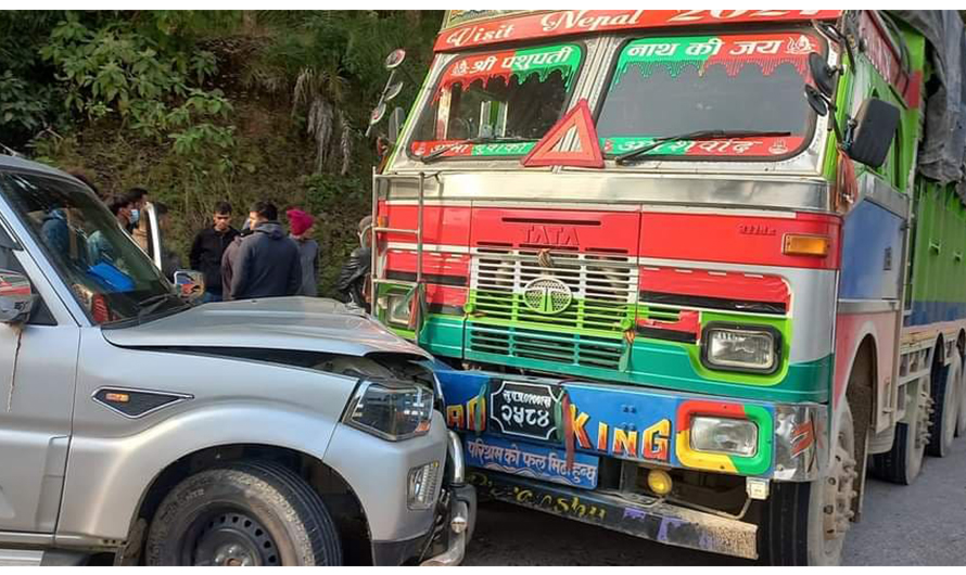 लुम्बिनी प्रदेश सांसद चढेको स्कारपियो दुर्घटना